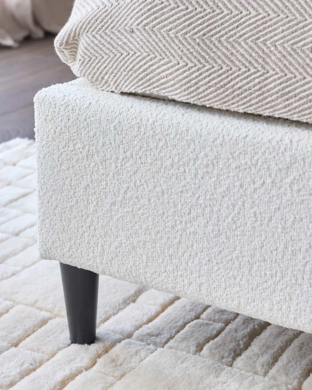 Giường đôi Paolo Ivory Boucle - Ảnh 3